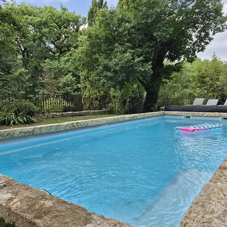 Au Coeur D'un Mas 3*